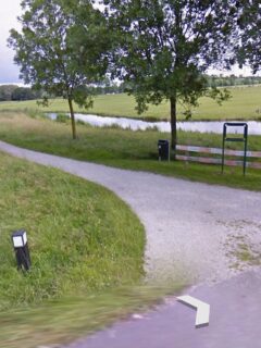 LET OP: de ingang van het polderpark Cronesteyn bij de Lanmebrug is nu helemaal afgesloten vanwege de bouwwerkzaamheden daar. Je kan er van beide kanten niet op dit pad komen. #polderparkcronesteyn #cronesteyn #afgesloten #lammebrug #werkzaamheden
